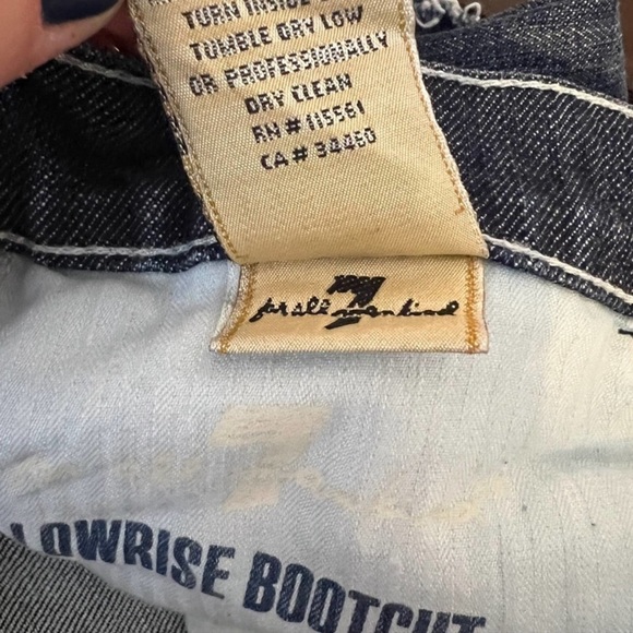 7 For All Mankind Hand Cut Distressed Denim Cutoff Shorts Size 30 Medium Wash - Picture 4 of 5